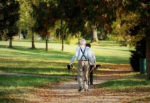 Zbog administrativnih kontrola kasni isplata korisnicima staračkih naknada