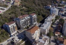 Због пожара на трафостаници Топла 3 без струје више сати