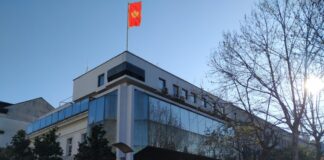 Уставни суд доставио Службеном листу одлуку о укидању нерадне недеље у трговини