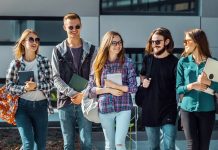 Обезбијеђена средства за октобарске стипендије и студентске кредите