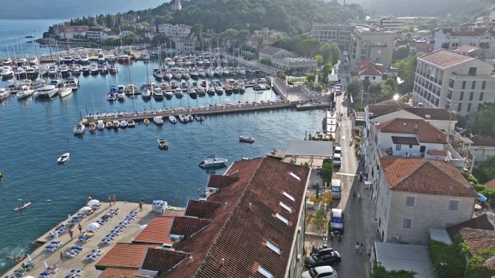 Meljine, setaliste, marina Lazure