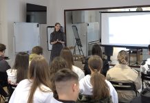 Održana radionica „Kako mladi mogu da se uključe u procese donošenja odluka u svom gradu”