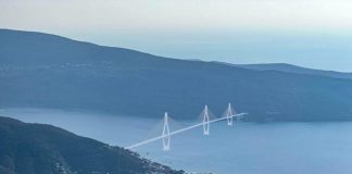 Упитник о изградњи брзе саобраћајнице преко Бококоторског залива: Мост или тунел?
