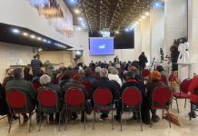 Са трибине ГП „Идемооо“ поручено да грађани не желе споменик Мирку Комненовићу на пијаци