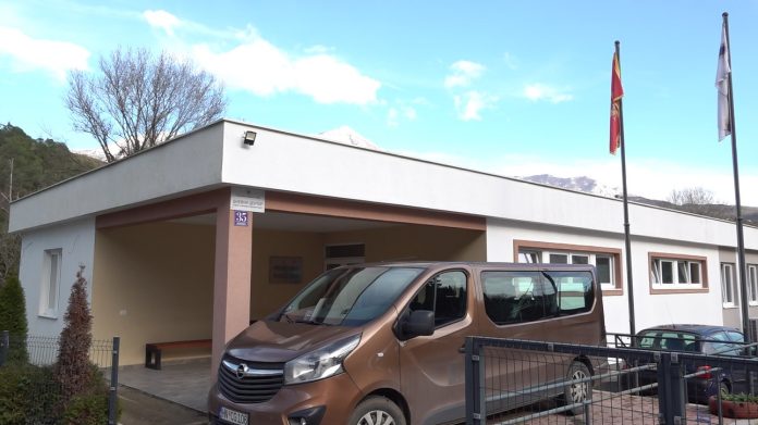 Centar Sutorina naslovna