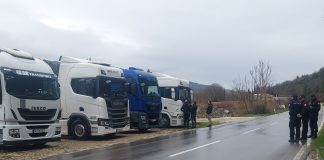 Полиција дозволила НВУ „Удружењу превозника Црне Горе“ протест у шест општина