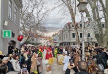 Karavan 57. Praznika mimoze posjetio Trebinje