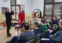 Обука о пружању прве помоћи за херцегновске ватрогасце