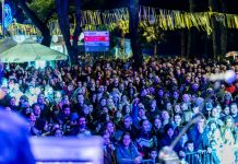 Још једно незаборавно вече на 57. Празнику мимозе: Од рок класика до нових хитова уз Рибљу чорбу и Бресквицу