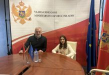 Деветогодишња Ксенија Бојановић из Херцег Новог бриљира у бућању