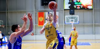 Приморје 1945 славило у дербију против Јединства и остало лидер лиге