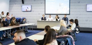 Основати Фонд за запошљавање домаће радне снаге и донијети Закон о обављању студентских послова