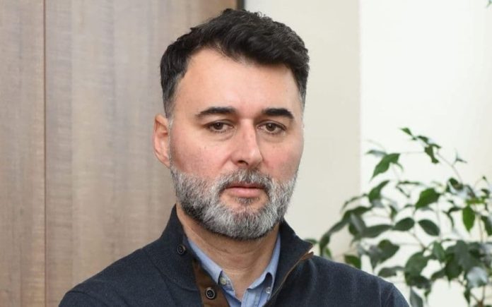 sinisa-kovacevic_562x900