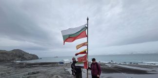 Црногорски научници истраживали Антарктик, пронашли трагове пластике на крају свијета