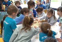 „Сви смо различити, али сви смо важни“ – порука је малишана из ЈПУ „Наша радост“ поводом Свјетског дана дјеце са аутизмом